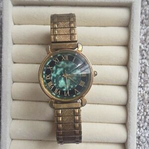 Relic Gold and Black Women's Watch
